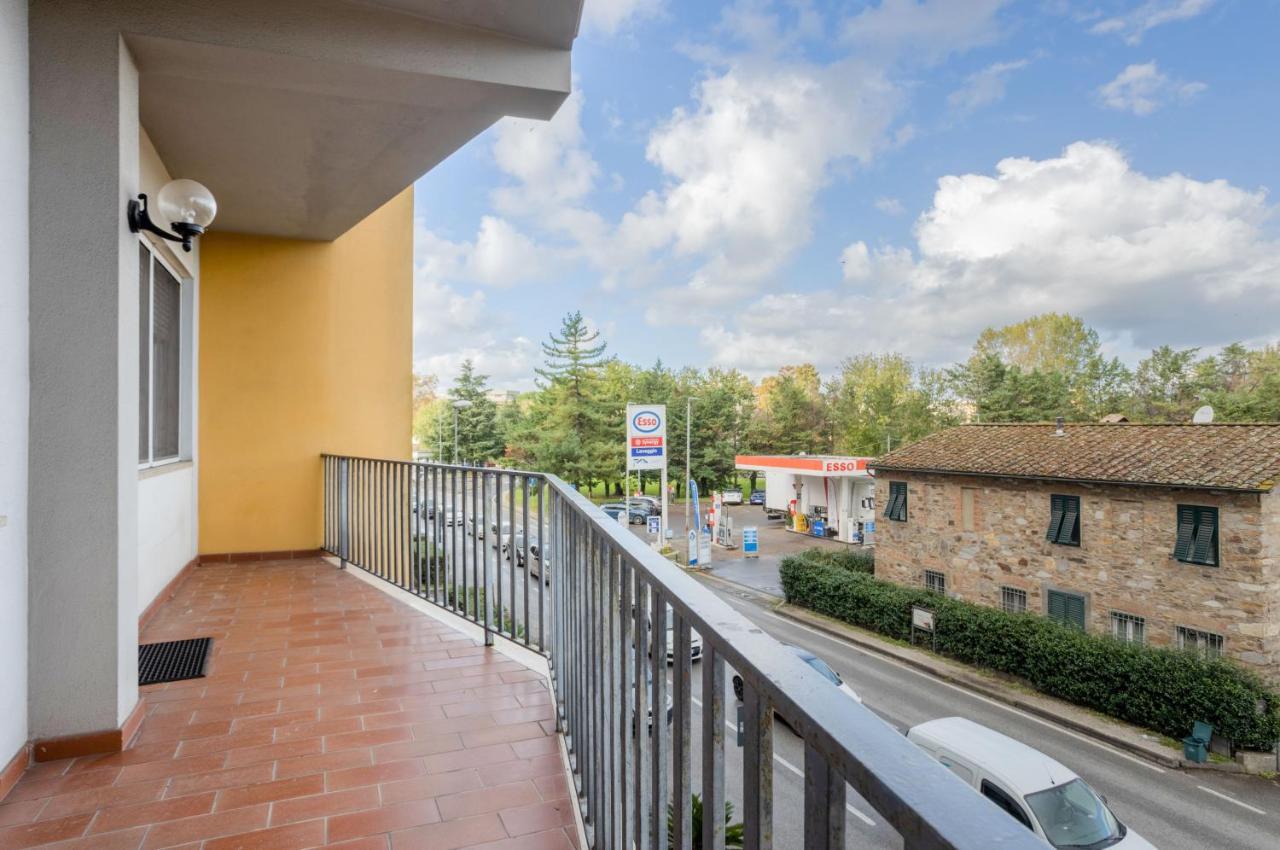 Lucca Roomy Apartment With Balcony And Parking! المظهر الخارجي الصورة