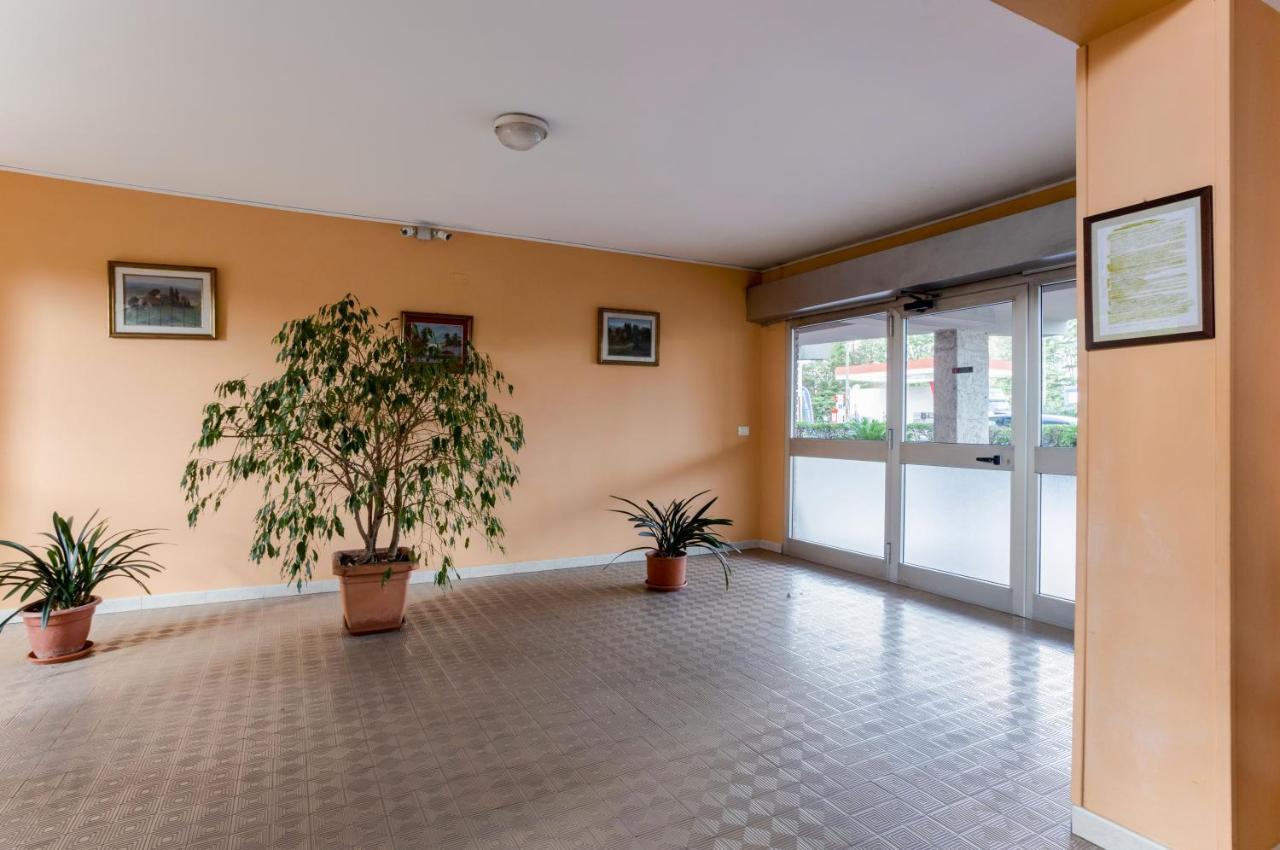 Lucca Roomy Apartment With Balcony And Parking! المظهر الخارجي الصورة